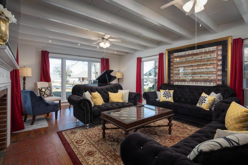 Summer Deal! Grand Performance Home In Downtown Fort Worth Stockyard, Globe Life, At&T Εξωτερικό φωτογραφία