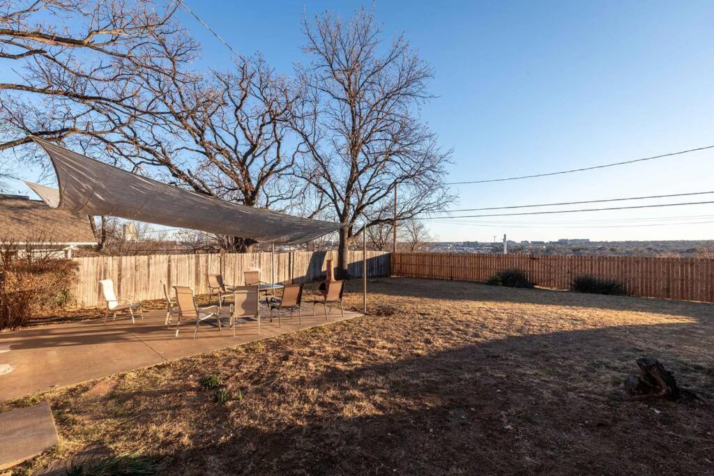 Summer Deal! Grand Performance Home In Downtown Fort Worth Stockyard, Globe Life, At&T Εξωτερικό φωτογραφία