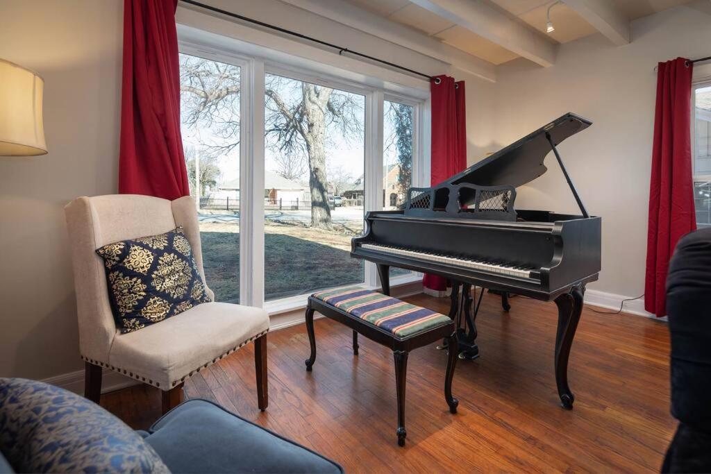 Summer Deal! Grand Performance Home In Downtown Fort Worth Stockyard, Globe Life, At&T Εξωτερικό φωτογραφία
